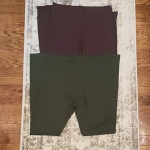 Pact Plum And Hunter GREEN Leggings Small